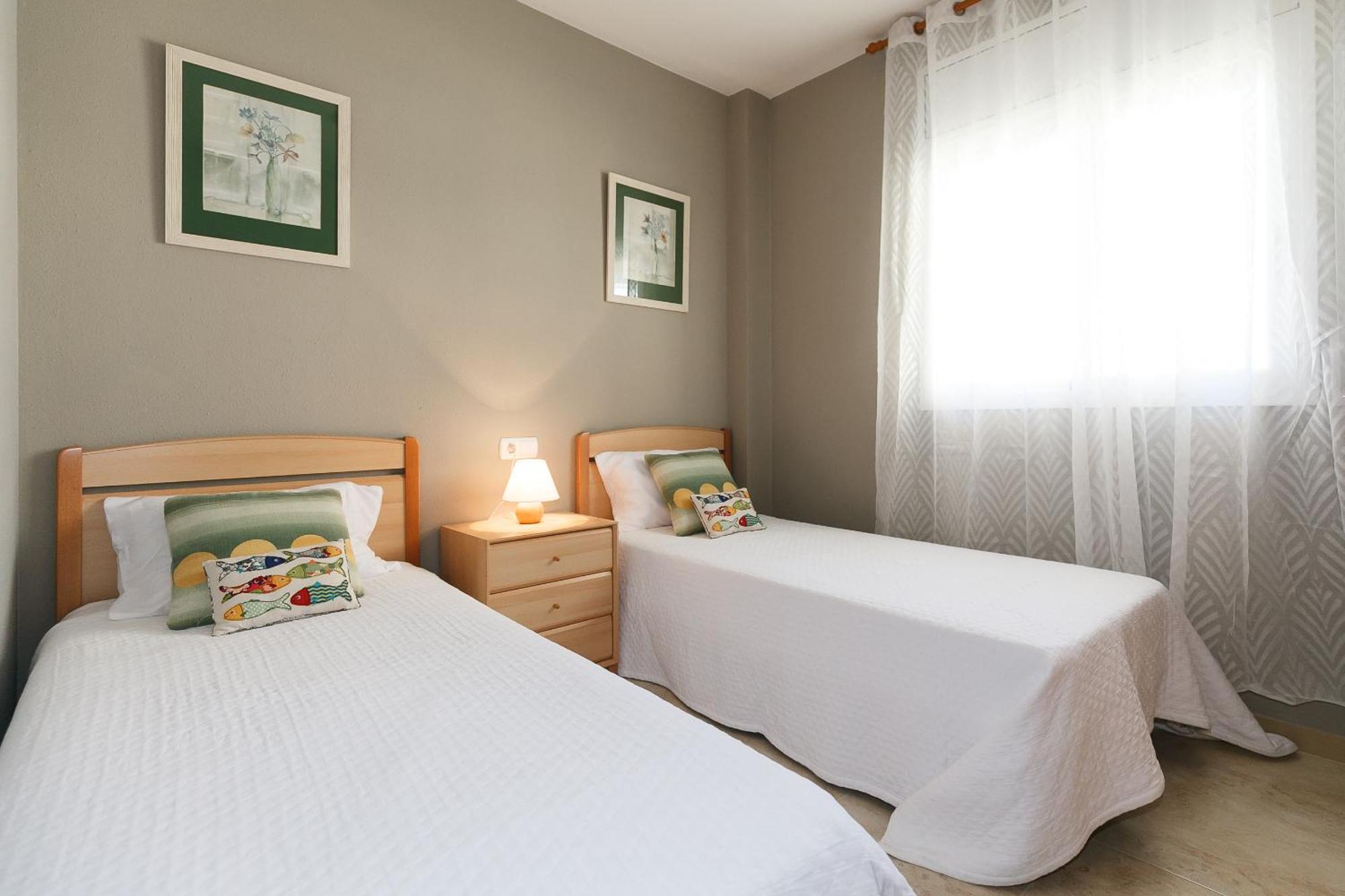 Uhc Golden Pineda Apartments Ла-Пінеда Екстер'єр фото
